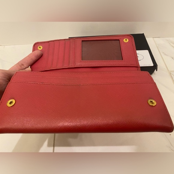Prada full size Wallet - Picture 9 of 13